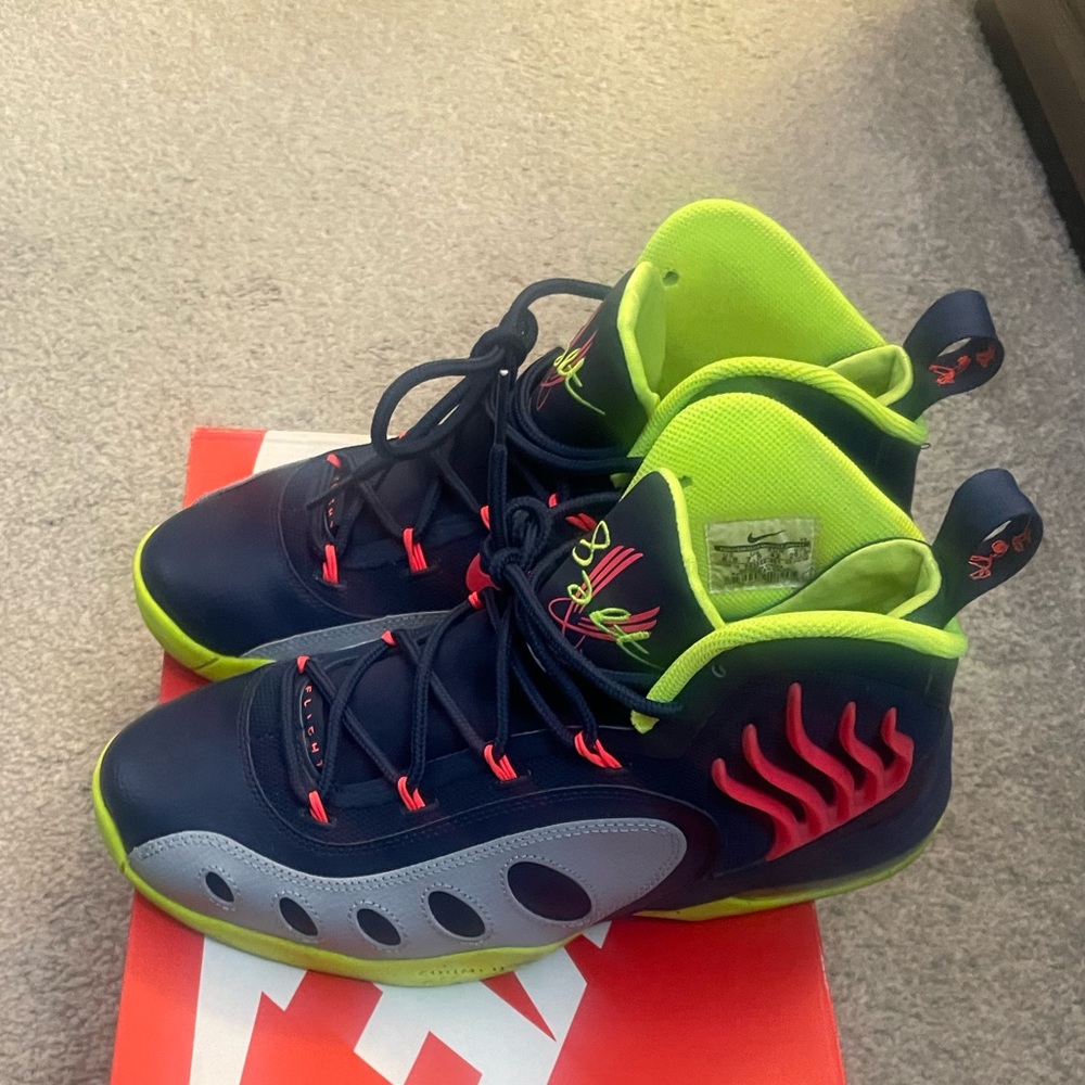 Nike Sonic Flight (Gary Payton’s) Navy and Neon Green